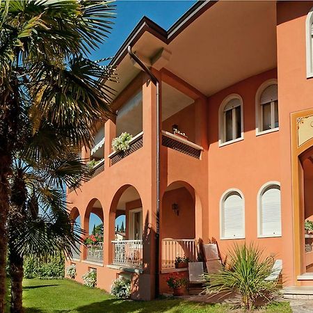 Villa Telli Garda  Eksteriør billede